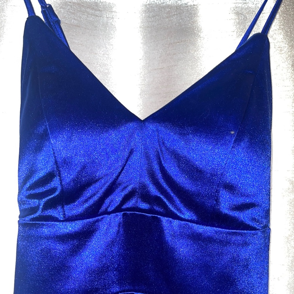 Beautiful blue short dress